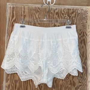 White lace and eyelet short